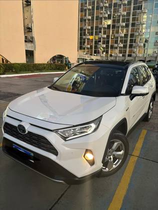 TOYOTA RAV4 2.5 VVT-IE HYBRID SX CONNECT AWD CVT